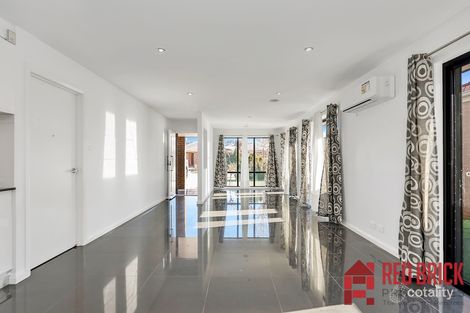 Property photo of 22 Shedden Street Casey ACT 2913