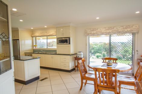 Property photo of 27 Fontenoy Street Young NSW 2594