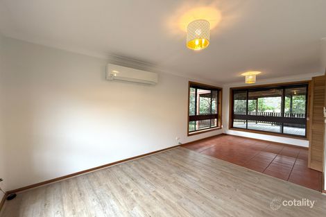 Property photo of 12 Alverstoke Close Bomaderry NSW 2541
