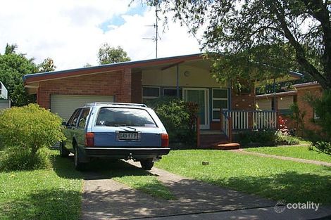 18 Morotai Ave, Palm Beach, QLD 4221