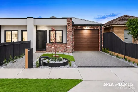 8a Protea Cres, St Albans, VIC 3021