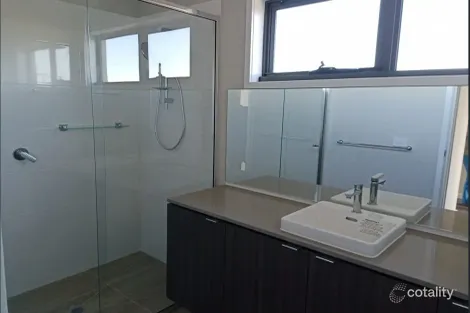 Property photo of 9 Kendon Drive Wollert VIC 3750