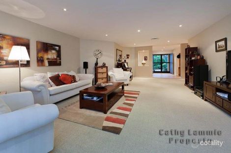 Property photo of 18 Vakuta Street Fig Tree Pocket QLD 4069