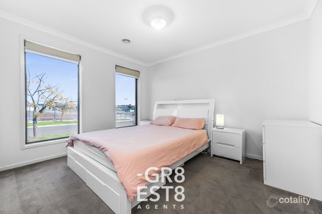 Property photo of 17 Trueman Street Cranbourne West VIC 3977