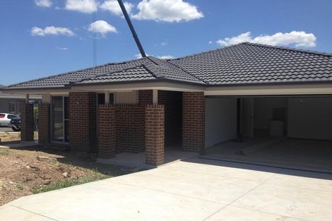 10-10a Twickenham Ave, North Kellyville, NSW 2155