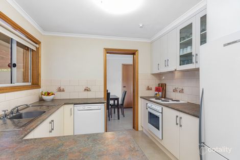 Property photo of 7 Wandaree Court Mount Gambier SA 5290