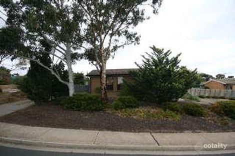 15 Minnipa Dr, Hallett Cove, SA 5158