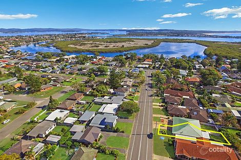 Property photo of 2/15 Caves Beach Road Caves Beach NSW 2281