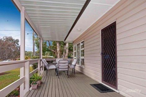 Property photo of 1 Bambara Avenue Summerland Point NSW 2259