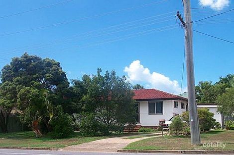 4 Charles St, West Gladstone, QLD 4680
