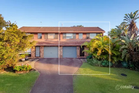 Property photo of 2/52 Corunna Crescent Ashmore QLD 4214