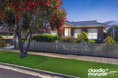 Property photo of 19 Cosmos Street Glenroy VIC 3046