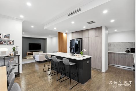 Property photo of 13 Gibraltar Way Mindarie WA 6030
