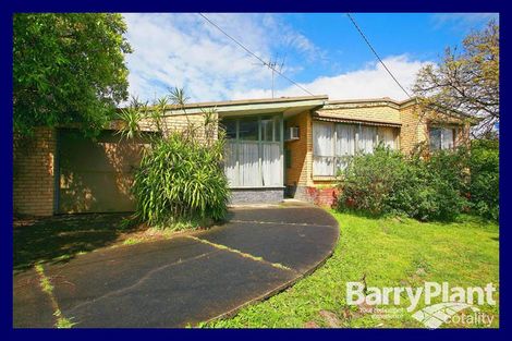 19 Doonbrae Ave, Noble Park North, VIC 3174