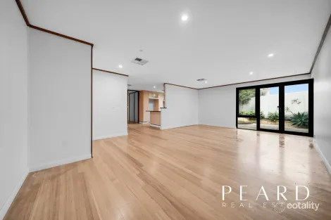 Property photo of 53 Nautilus Way Kallaroo WA 6025