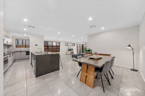 Property photo of 150 Rosedale Circuit Carnes Hill NSW 2171