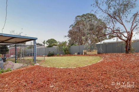 Property photo of 3 Barrine Gardens South Lake WA 6164