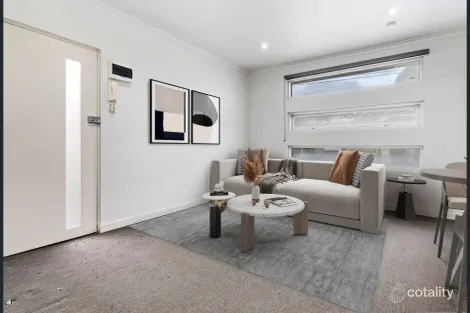 Property photo of 2/51 Anderson Road Sunshine VIC 3020