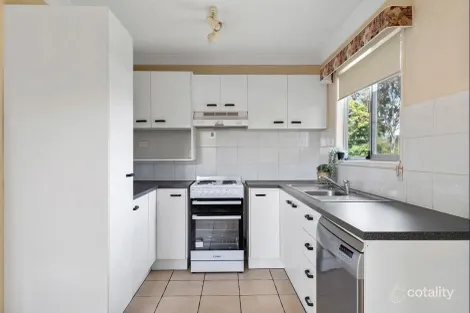 Property photo of 15 Sarah Street Loganlea QLD 4131