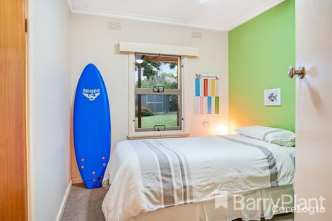 Property photo of 18 Fairbrae Avenue Belmont VIC 3216