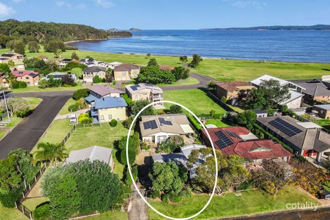 Property photo of 33 Belbowrie Parade Maloneys Beach NSW 2536