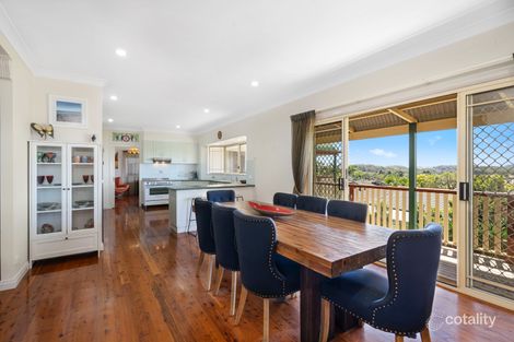 Property photo of 36 Honeymyrtle Drive Banora Point NSW 2486