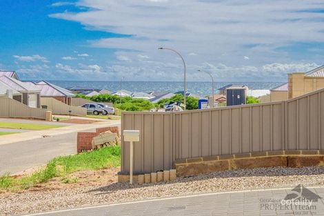 Property photo of 17 Lugger Outlook Glenfield WA 6532