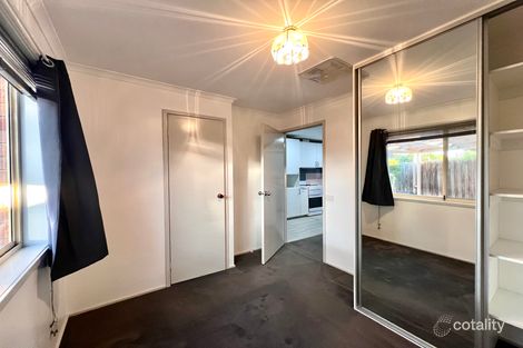 Property photo of 28 Thames Boulevard Werribee VIC 3030