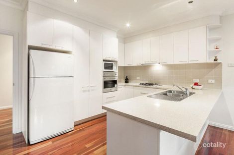 Property photo of 2/15 Alexander Avenue Oakleigh East VIC 3166