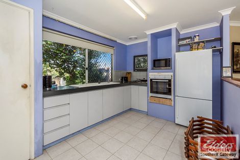 Property photo of 10 Sheoak Heights Parmelia WA 6167