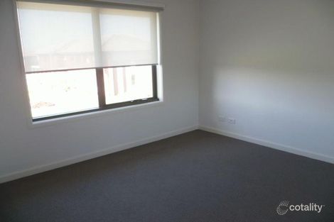Property photo of 16 St James Park Drive Mulgrave VIC 3170