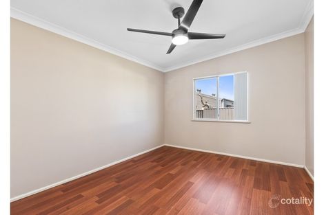 Property photo of 18 Merrendale Avenue Gorokan NSW 2263