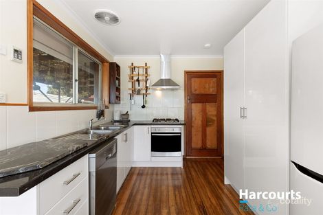 Property photo of 132 Casey Drive Lalor VIC 3075