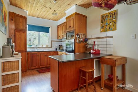 Property photo of 10 Atkinson Street Bendigo VIC 3550