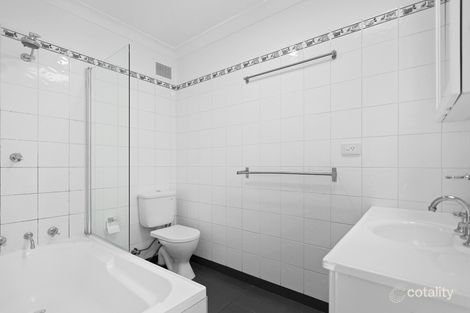 Property photo of 30 Palau Crescent Lethbridge Park NSW 2770