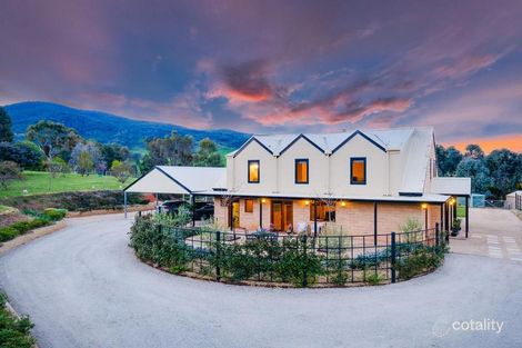 16 Fitzpatrick Dr, Staghorn Flat, VIC 3691