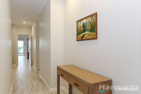 Property photo of 40 Covington Loop Success WA 6164