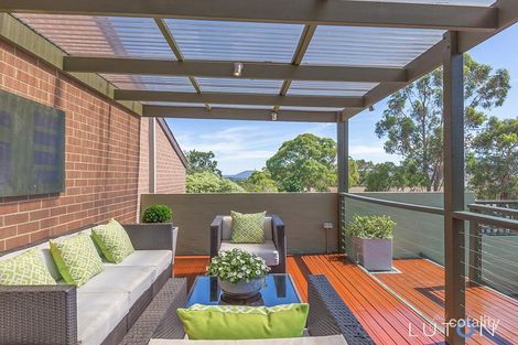 Property photo of 68 Hallen Close Phillip ACT 2606