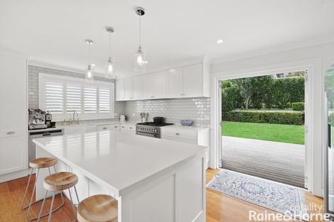 Property photo of 106 Hillside Road Avoca Beach NSW 2251