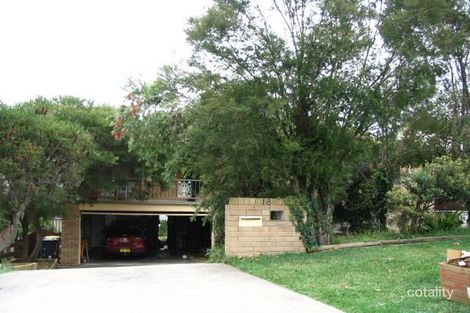 18 Newbold Rd, Macquarie Hills, NSW 2285