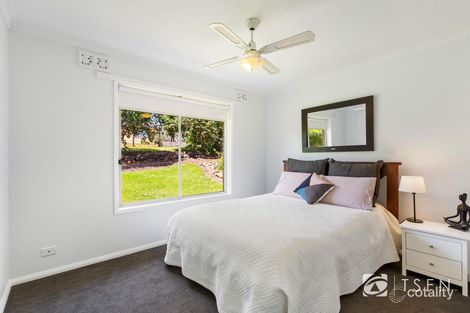 Property photo of 18 Shelley Street Spring Gully VIC 3550