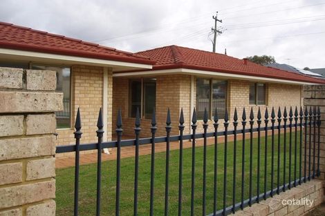 Property photo of 2 Watervista Place Maylands WA 6051