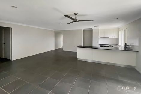 Property photo of 150 Whitehaven Drive Blacks Beach QLD 4740