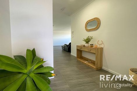 Property photo of 105 Riverparks Way Upper Caboolture QLD 4510