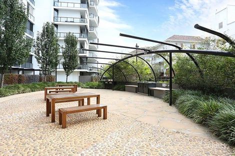Property photo of 418/539 St Kilda Road Melbourne VIC 3004
