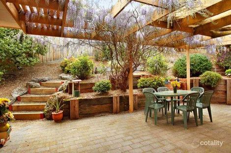 Property photo of 16 Tidcombe Crescent Doncaster East VIC 3109