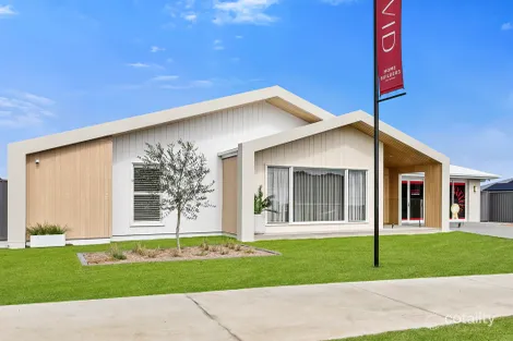 10 West Spring Way, Nikenbah, QLD 4655