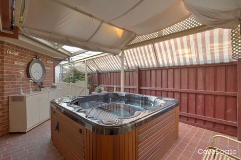 Property photo of 3 Swanston Court Taylors Hill VIC 3037