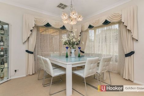 Property photo of 9 Lake Maurice Place Greenwith SA 5125