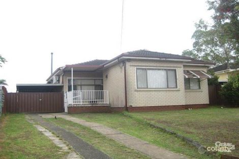 4 Kambala Cres, Fairfield West, NSW 2165